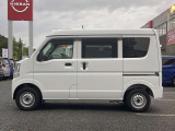 ☆当店は新車店舗の山口吉敷店と同じ敷地にございますので、新車もごゆっくりご覧いただけます。サービス工場は山口運輸支局指定工場でございますので、車検・点検など安心してカーライフをお任せ下さい。