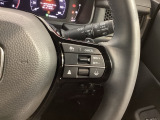 クルーズコントロールを装備しています。高速道路などで一定の速度で走ってくれるので運転が楽ですよ!速度を設定できますので、スピードの出しすぎにも注意できます。
