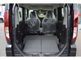 ☆後部座席を倒すことができ大きな荷物や背の高い荷物なども乗せることができます!