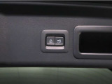 電動パワーリフトゲートも完備しております!