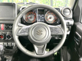 【純正革巻きステアリング】上質な革を使用することで、手にしっかり馴染みとても運転しやすいハンドルです♪