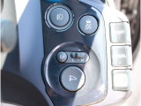 VSA(Vehicle Stability Assist)が装備!!VSAはコーナリング時の横滑りを抑制する機能と車両の急激な挙動変化を抑える機能で、安定した走行を実現していいます!!