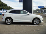 Q5 40 TDI クワトロ スポーツ Sラインパッケージ ディーゼル 4WD 