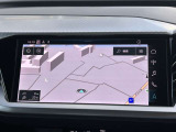 ●MMIナビゲーション『高解像度カラーディスプレイに、Bluetooth(R)接続によるハンズフリー通話機能を搭載しています。』