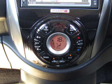 オートエアコン搭載!ワンタッチで車内温度を一括管理できます!!