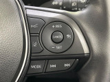 【レーダークルーズコントロール】高速道路での長距離走行が楽に!!自動で速度を保つクルーズコントロールが、衝突軽減システムと連携し、前方の車両を感知して車間を保つように速度調節してくれます!!