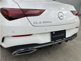 メルセデスの広いトランクルームはゴルフバックは勿論、様々な荷物の収納に役立ちます。実際に収納をお試しいただけますのでお気軽にご相談ください。