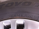 225/60R18    タイヤサイズです。 夏タイヤのご相談もスタッドレスタイヤの事も、石川トヨペットカローラにご相談くださいませ