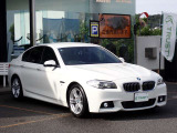 BMW在庫保有台数常時100台以上!ご来店の際はBMW本店(厚木市下荻野140-1)にご来店ください!弊社自慢の全天候型ショールーム!BMW在庫保有台数常時100台以上ございます!