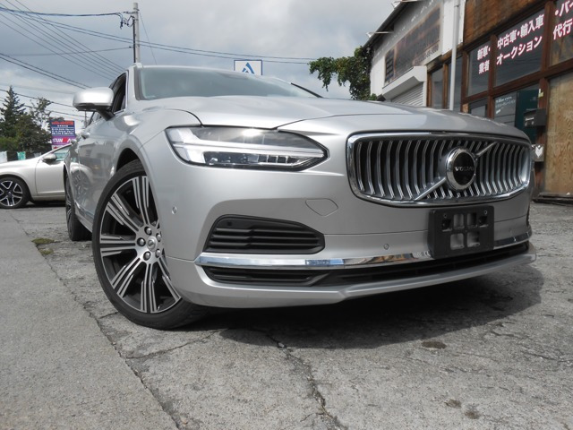 V90リチャージ プラグインハイブリッド T8 AWD インスクリプション 4WD