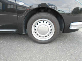 純正ホイールキャップ装着車です。