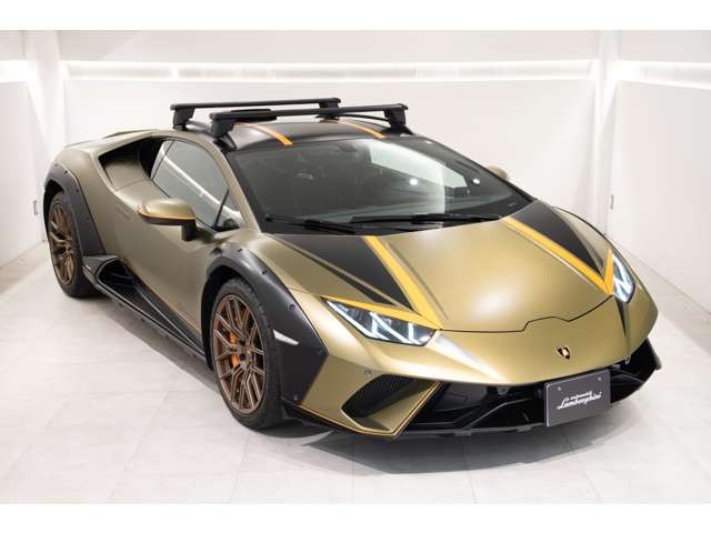 ランボルギーニ ウラカン (LDF) 4WD の中古車詳細 (4,000km, グリーン