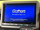 【純正ナビ】人気の純正ナビを装備しております。ナビの使いやすさはもちろん、オーディオ機能も充実!キャンプや旅行はもちろん、通勤や買い物など普段のドライブも楽しくなるはず♪