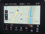●純正ナビ:一体感のあるナビは、高級感ある車内を演出してくれます。Bluetooth再生などオーディオ機能も充実しておりますので、運転もより楽しめます♪
