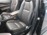 運転席だけじゃなく、助手席も快適な空間となってます!
