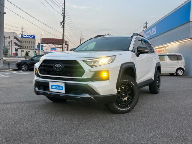 RAV4 2.0 アドベンチャー オフロードパッケージ 4WD 