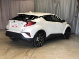 C-HR ハイブリッド 1.8 S GR スポーツ 