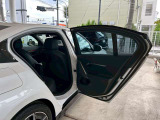 「自動車保険も、純正のクオリティを。」BMW正規ディーラーのみが取り扱い可能な、BMW専用自動車保険。専任のスタッフが皆様のカーライフを、24時間365日サポート。試算などお気軽にお申し付けください。