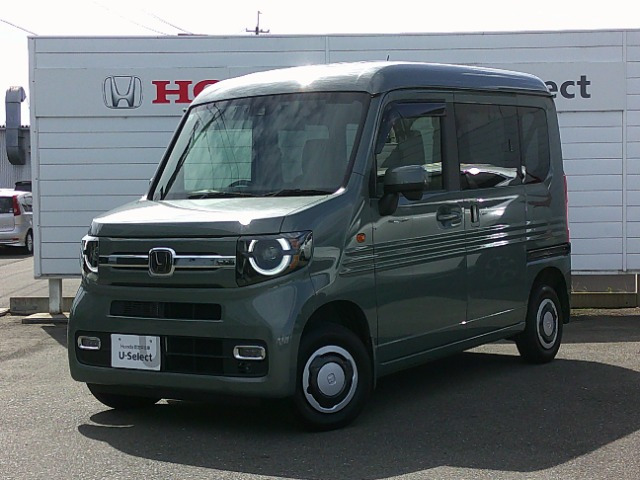 N-VAN ファン 4WD 