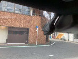 ドライブレコーダー2方向(前方・後方)装着車両です。カーナビにて映像確認も可能となっております。