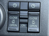 【両側パワースライドドア】スマートキーや運転席のスイッチで後席両側スライドドアの開閉が可能♪電動だから力を入れてドアを開ける必要が無く、小さなお子様でも簡単に開け閉めでき快適です♪