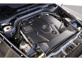 3.0L 直列6気筒DOHCターボ(ディーゼル)+モーター、エンジン:367ps/76.5kgm モーター:20ps/21.2kgm、全長×全幅×全高mm 4680×1985×1980mm、車両重量 2560kg