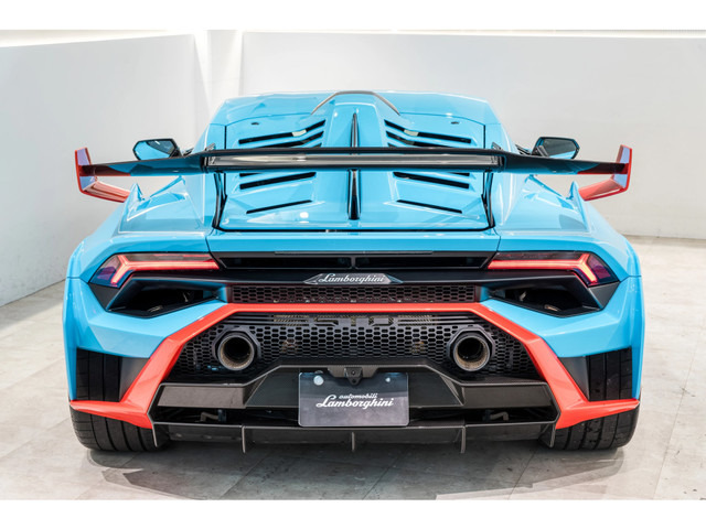 ランボルギーニ ウラカン STO (LDF) の中古車詳細 (2,000km, ブルー