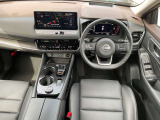 運転席周りの装備がご覧いただけます。展示場では実際にシートに座って確認していただけます。