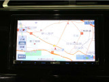 【ナビゲーション】装備しております! 目的地までの操作やBluetoothが簡単に接続出来て便利です!
