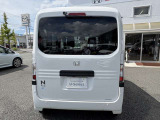 全車中古車保証付きでの販売を行っておりますので、しっかりお車見させていただきます。お車の納車まで2.3週間お時間いただいております。