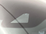 【トヨタセーフティセンス】走行中に前方の車両等を認識し、衝突しそうな時は警報とブレーキで衝突回避と被害軽減をアシスト。より安全にドライブをお楽しみいただけます。