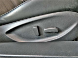 運転席&助手席にはパワーシートを装備☆