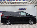 神奈川でお車を探すなら リバーサイド 。当店では在庫数800台展示中となります。残価設定型ゴジュッパローンをメインで販売しており月々のお支払いをお安く高年式車を乗りたい方へ是非ご検討ください。