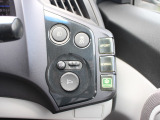 VSA(Vehicle Stability Assist)が装備!!VSAはコーナリング時の横滑りを抑制する機能と車両の急激な挙動変化を抑える機能で、安定した走行を実現していいます!!