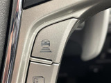 【アダプティブクルーズコントロール(全車速追従機能)】アクセルを踏まなくても、設定した速度で走行したり、先行車との車間距離を適切に維持する追従走行ができます!機能には限界があるためご注意ください。