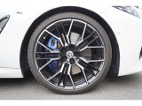 BMW承認の純正タイヤを装備しております☆お問合せ(無料ダイヤル)0078-6002-613077迄お待ちしております。大阪府吹田市芳野町5-55 毎水曜、第二火曜日定休 営業時間10:00〜19:00