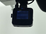 【ドライブレコーダー】映像・音声などの運転中の記録を残します。事故などを起こした起こされた時の証拠になりえますので、もしも時でも安心ですね。