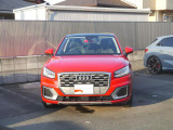 Q2 1.0 TFSI スポーツ 