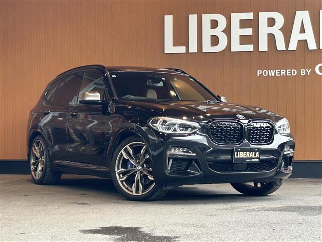 X3 M40d ディーゼル 4WD 本革シート