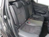 弊社でお車をご購入頂いたお客様は、一部車種を除いて【オイル交換永久無料】となっております。※詳細はスタッフまでお問合せ下さい。