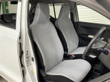 気になる車はすぐにお問い合わせください!画面右側の0066から始まる無料ダイヤルからお問い合わせ下さい!専門スタッフがお車のご質問にお答えいたします!