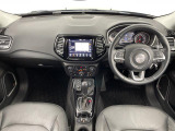 コンパス リミテッド 4WD 本革シート
