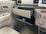 もし電動格納ミラー機能がなくても後付けできるものもあります!気になる方は是非一度ご相談を!!