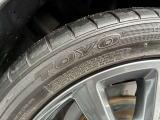 TOYOタイヤを装着しております。