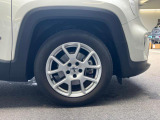 純正ホイールになります。