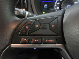 Bluetooth接続で、ハンズフリー通話可能。ステアリングスイッチで手元操作できます。