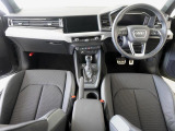 指定工場で車検までご対応可能。6ベイを完備したサービス工場を併設し、快適なAudiライフをサポートします。詳しくは0078-6002-900146中古車スタッフまで