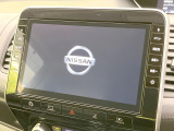 【大画面ナビ】人気の大型10インチナビを装備。存在感のある大画面はインパクト大!ナビ利用時のマップ表示は見やすく、テレビやDVDは臨場感がアップ!いつものドライブがグッと楽しくなります♪