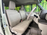 運転席シート廻りは使用感も少なく、良好な状態となっています。丁寧に使われていたことがよくわかりますね。