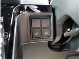 入庫時・販売時・納車前に、弊社基準の68項目に及ぶ点検整備を実施しております。